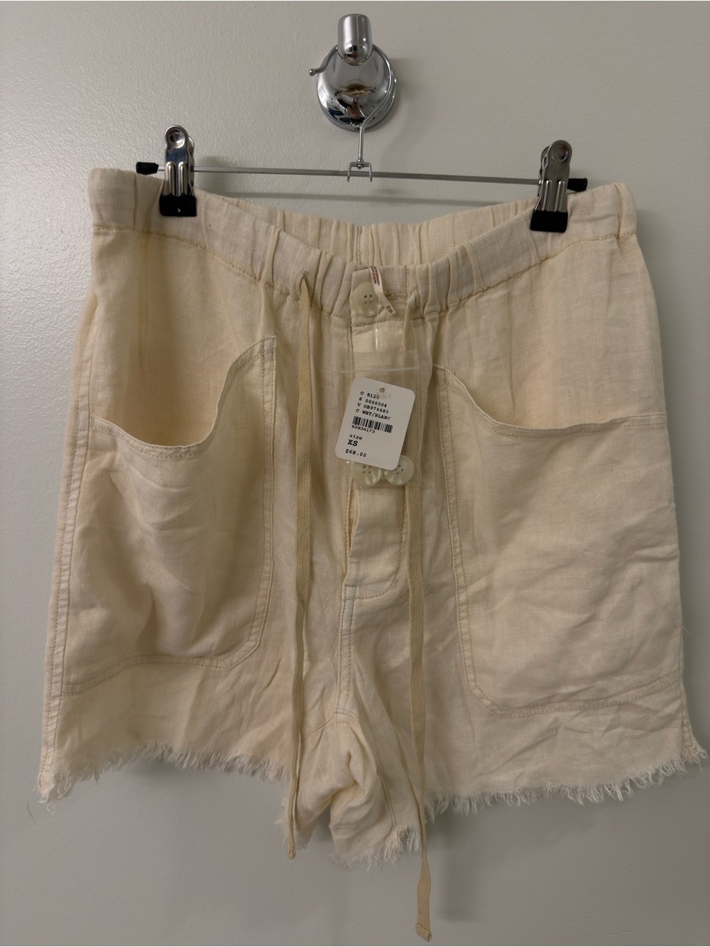 NWT Free People Linen Blend Shorts Cream White Raw Hem Drawstring Casual XS - Picture 1 of 3